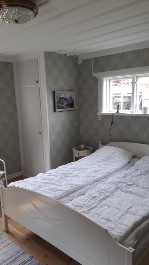 Draenggardens Stuga Pa Genuin Raettviksgard Boda  Kültér fotó